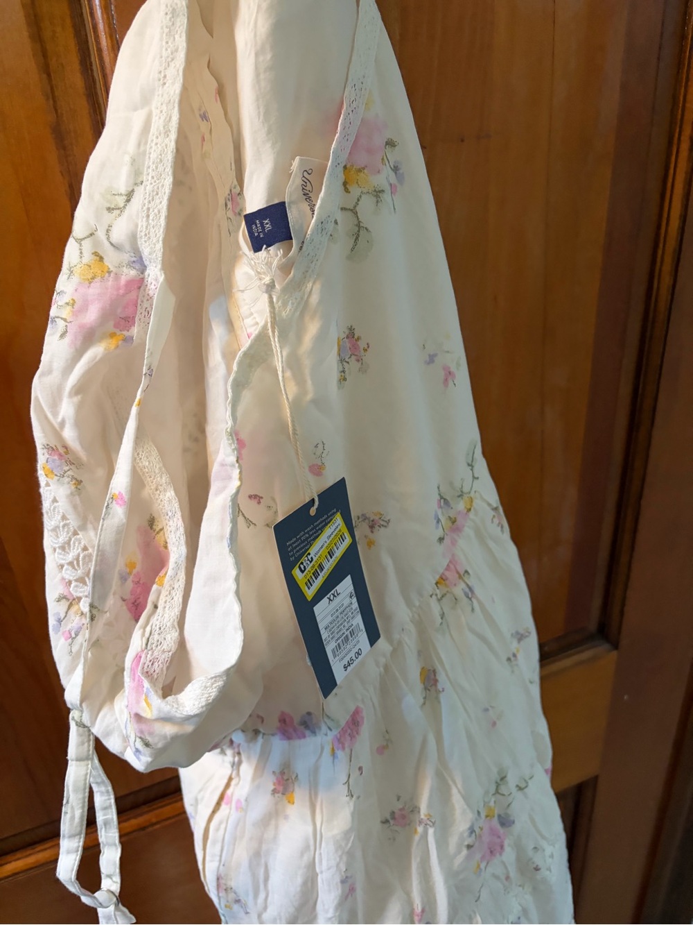 NWT Beautiful Cream Floral Tiered Maxi Dress with FLAW New xxl - Picture 5 of 7